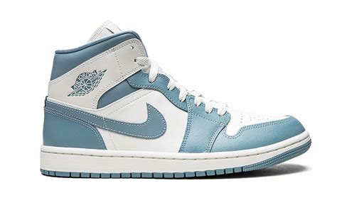 blauwe jordan 1 dames